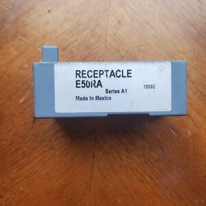 Eaton E50RA Receptacle Series A1 15092 New